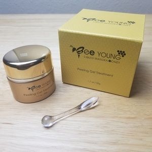 Bee Young Manuka Honey Peeling Gel Treatment